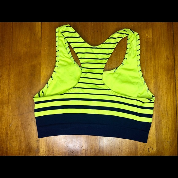 C9 Champion Green Dark Blur Sports Bra Size Medium - Picture 4 of 5